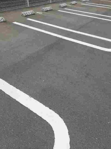 クック鮎喰の駐車場|駐車スペースもあります