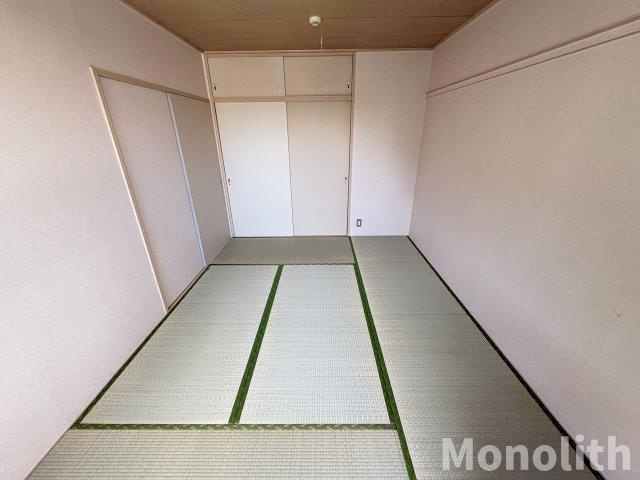 サンシャインハイツBの和室