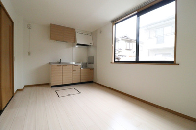 【居間・リビング】 | エステート原尾島