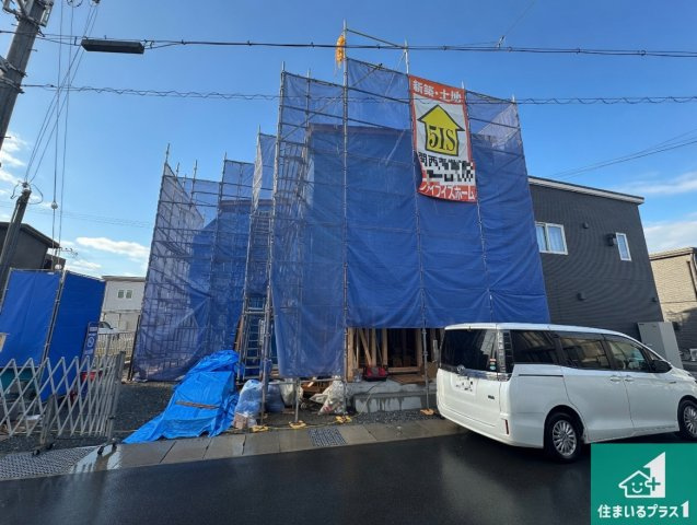 加古川市平岡町高畑　第3期　新築一戸建ての外観|周辺は落ち着いた街並みの住宅地！子育てがしやすい住環境です！まだ未完成ですが、現地でしかわからない事もございます。是非一度ご覧ください。
