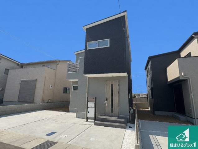 加古川市平岡町高畑　第3期　新築一戸建ての外観|安心の10年保証！外観を美しく保ち、雨水で汚れを落とします！気になることがありましたら、お気軽にお問い合わせください！