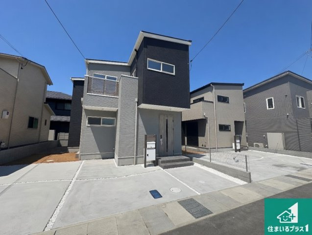 加古川市平岡町高畑　第3期　新築一戸建ての外観|お客様に長く安心して住んでいだだける事にこだわった家づくり！住んでからのアフターサービスにもしっかりと取り組んでいます！