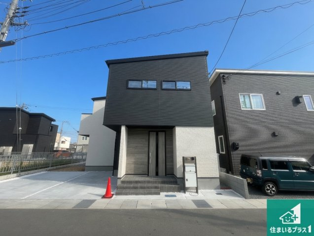 加古川市平岡町高畑　第3期　新築一戸建ての外観|安心の10年保証！外観を美しく保ち、雨水で汚れを落とします！気になることがありましたら、お気軽にお問い合わせください！