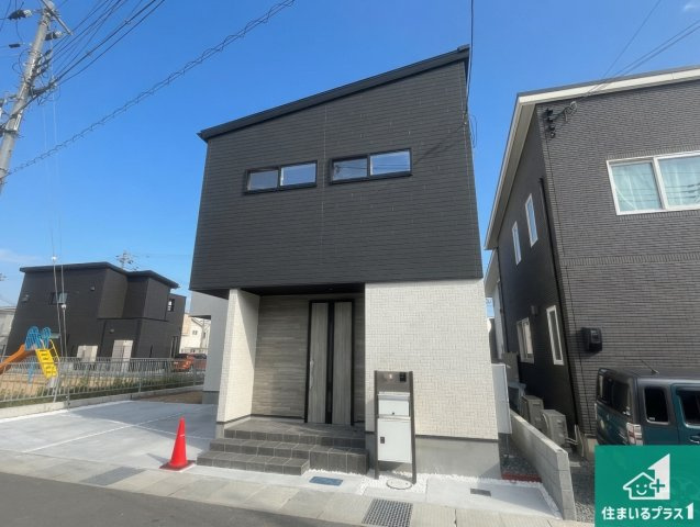 加古川市平岡町高畑　第3期　新築一戸建ての外観|安心の10年保証！外観を美しく保ち、雨水で汚れを落とします！気になることがありましたら、お気軽にお問い合わせください！
