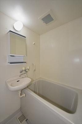 【浴室】 | アヴァンセ