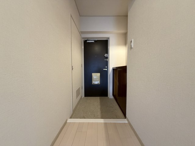 阪急伏尾台マンションの玄関