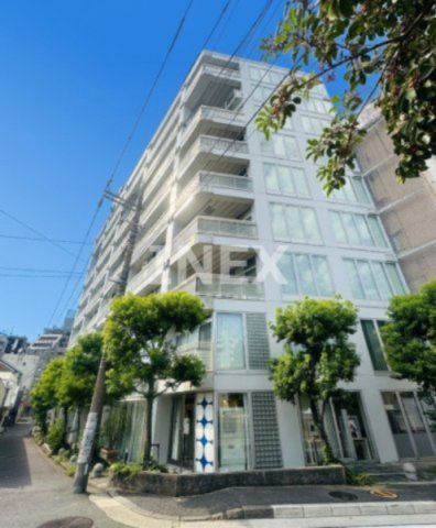 横浜市西区北幸２丁目の賃貸マンションの外観