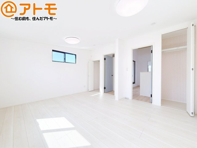 【子供部屋】 | 葵区沓谷3丁目　戸建　全1棟 | お子様のお友達が遊びに来た時も、子供部屋があると楽しく過ごせますね♪