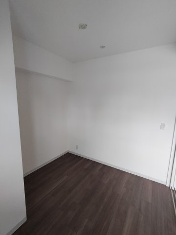 クロスレジデンス神戸元町の洋室