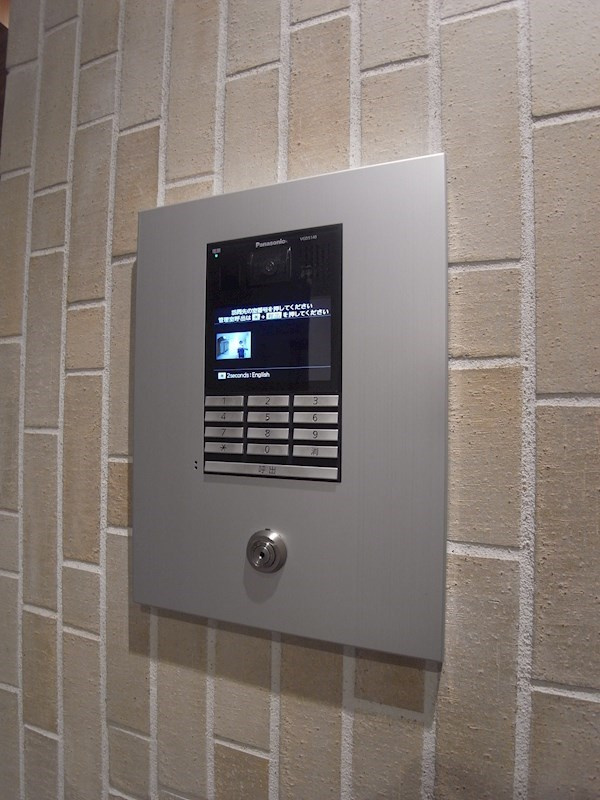 クロスレジデンス神戸元町のセキュリティ