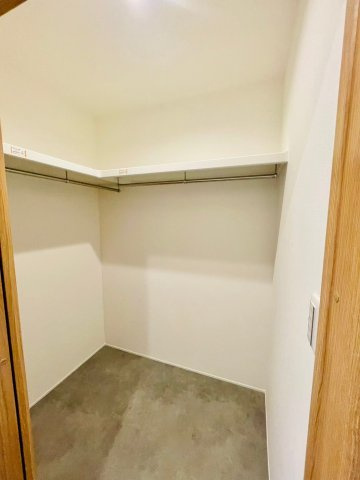 西京極徳大寺団子田町　新築参考Cプランの完成予想図|【施工例】
３階の各居室にウォークインクローゼットを配置し、たっぷり収納が可能に！お洋服以外にも掃除機やスーツケースなども一箇所に集約できるのが魅力です！