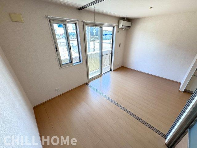 アンフルールの居間・リビング|他社様掲載物件もまとめてご紹介、ご案内可能です(^^)/