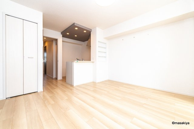 リンデンハイム　Ⅱの居間・リビング