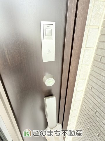ブルーミングガーデン宇都宮市平松本町の設備|同社施工物件の写真です。※建具やフローリング、その他仕様が違う場合がございます。