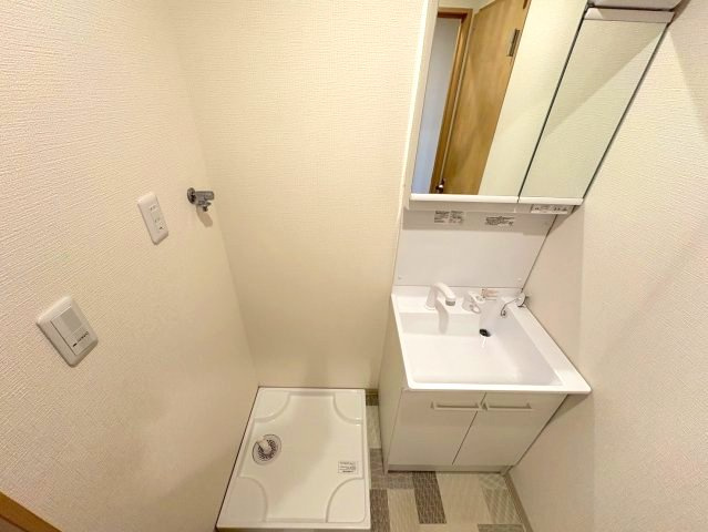 YTSハイツ若松町PART1の洗面所