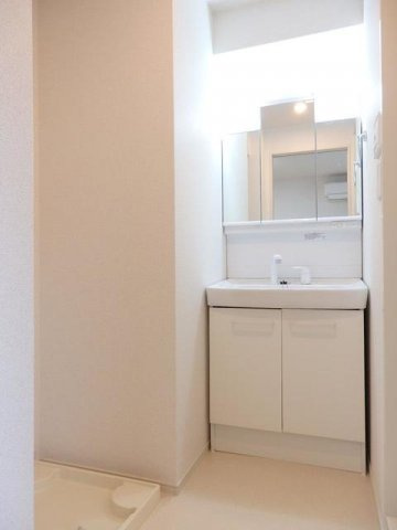 Ａｕｒｏｒａの洗面所|広い洗面スペース