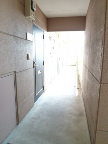 オーシャン本町【キャッシュバック対象物件】のロビー|毎日通るロビーはこのようになっています