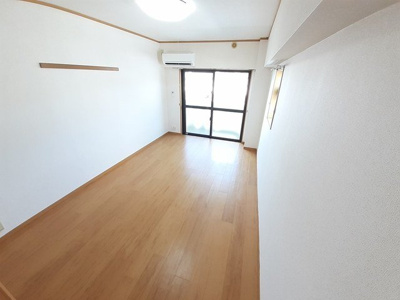 【内装】 | 渡嘉敷マンション（Ｄ） | 中はこのようになっています