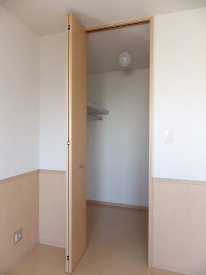【その他】 | アメニティ志木(Ｄ-ＲＯＯＭ) | ウォークインクローゼット