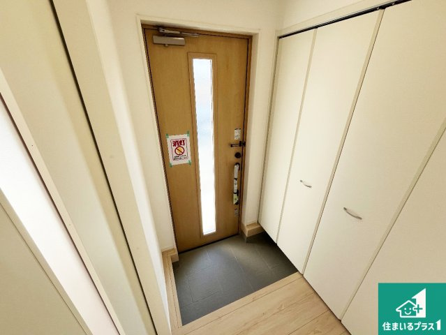 南あわじ市松帆檪田　第1期　新築一戸建ての玄関|シューズボックスにはたくさんの靴が収納できるので玄関周りはいつもスッキリ！ご家族が増えても安心！