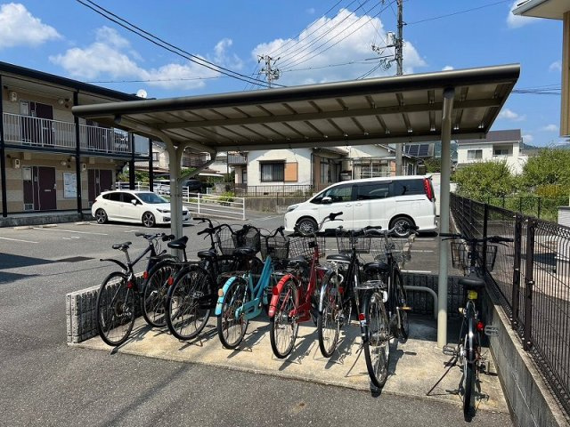 レオパレス梅の里のその他