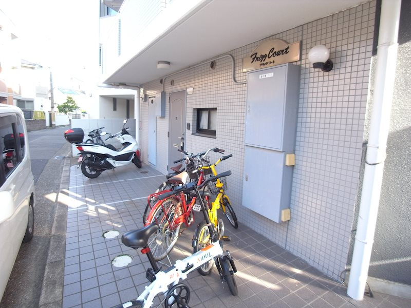 フリックコート下祗園の外観
