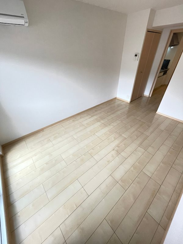 ジアコスモ神戸三宮の居間・リビング