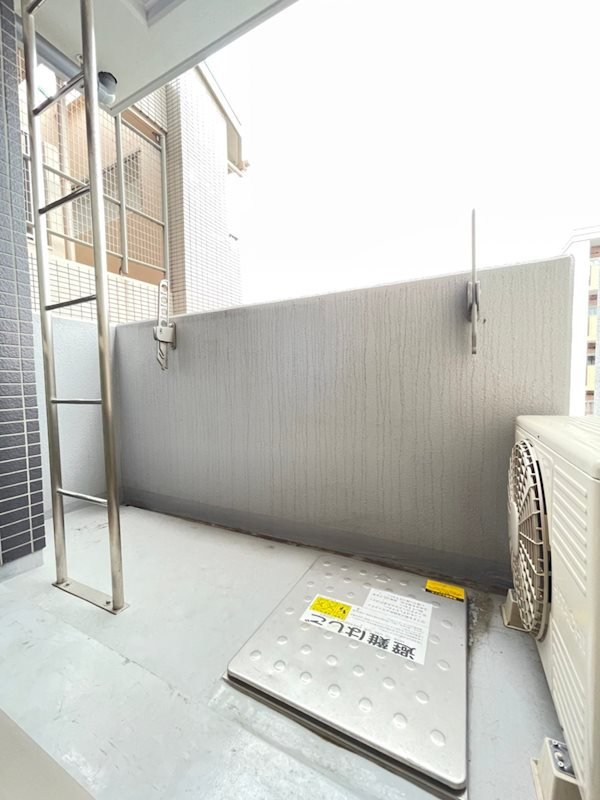 ジアコスモ神戸三宮のバルコニー