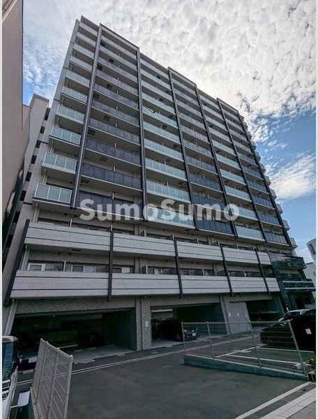 エスリード大阪プライムゲートの外観|落ち着いた雰囲気の外観です
