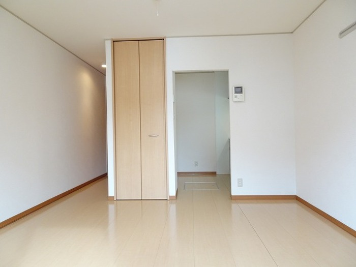 ルミエールの洋室|居室９帖