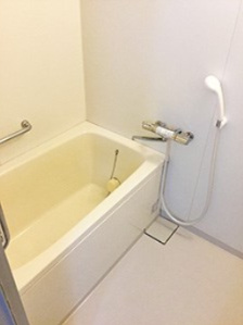 ホップス須磨の浴室