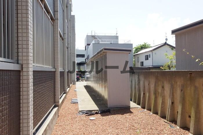 柏崎市東本町１丁目のアパートのその他