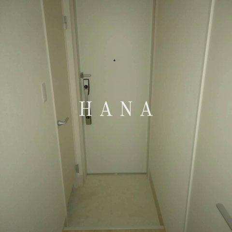リブリ・ゆうやⅥの玄関