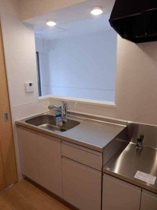 コンパクトなキッチンで掃除もラクラク