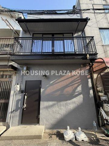 細田町３丁目貸家のエントランス