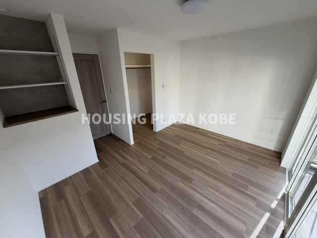 細田町３丁目貸家の居間・リビング