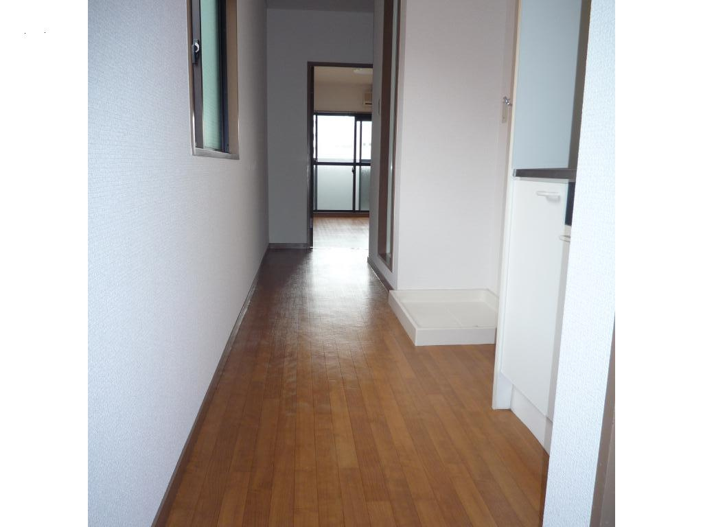 シェルコート金山の内装