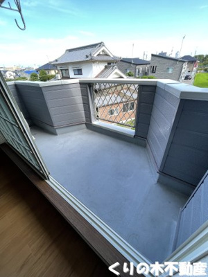 【バルコニー】 | ヴェルセゾン | 反転タイプのお部屋です（現況を優先します）