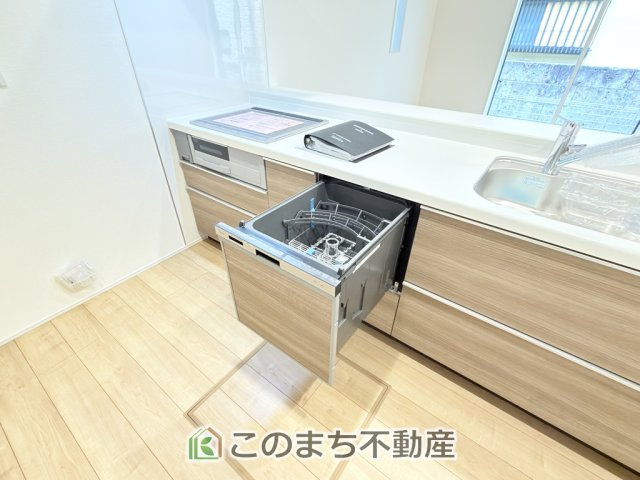 ブルーミングガーデン宇都宮市平松本町　2号棟の設備|同社施工物件の写真です。※建具やフローリング、その他仕様が違う場合がございます。