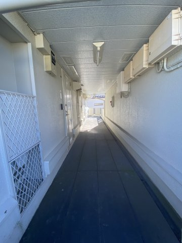 ゆとりのあるロビーです