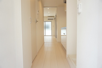 リブリ・ジェイパレスの玄関|落ち着いた玄関です