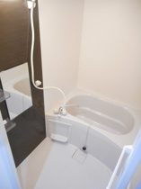 日々の疲れを癒すお風呂付です