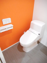 清潔感のあるトイレです