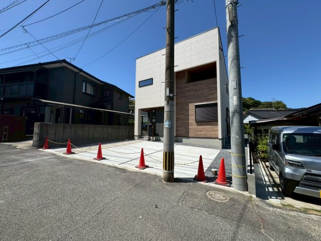 ARCHI DAYS－アーキデイズ－小倉北区上到津2丁目【小倉北区　新築戸建て】の外観|現地撮影　2026,5,17　ARCHI DAYS－アーキデイズ－小倉北区上到津2丁目【小倉北区　新築戸建て】