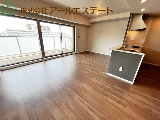 ミラキタシティ姫路　JR播但線「野里駅」徒歩4分の居間・リビング