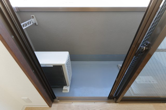 江上ビルのバルコニー