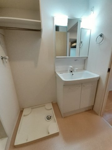 クーラヴェルデＡの洗面所