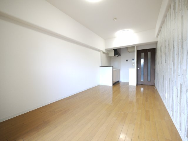 朝日プラザ岡山サウスフロント412号室の洋室