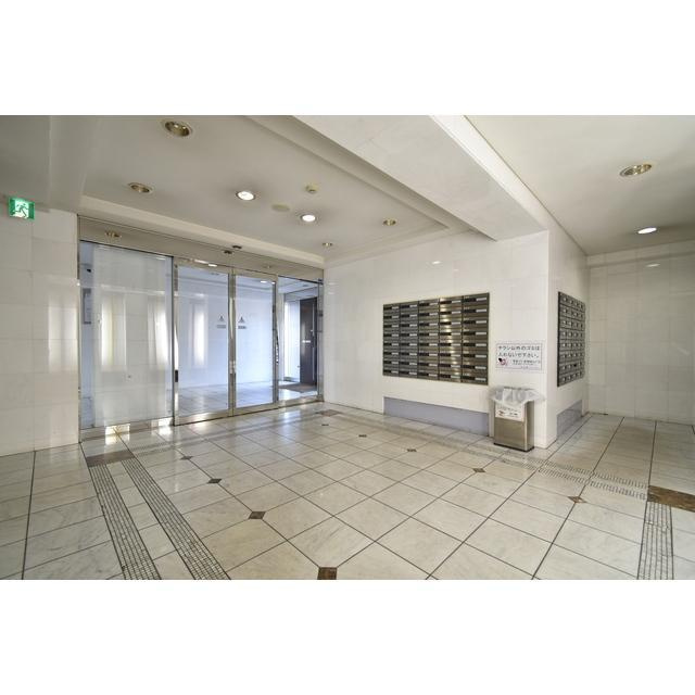 ガーラプレイス八幡山壱番館のロビー