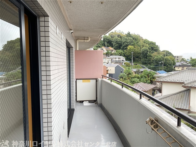 【バルコニー】